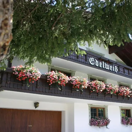 Garni Edelweiss 3*